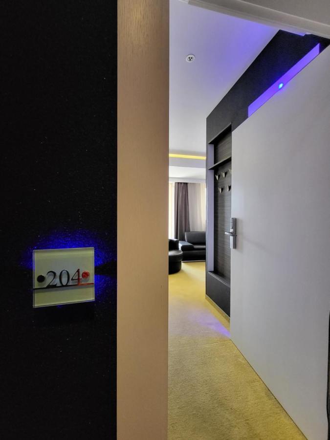 Apartments M Palace Будва Екстериор снимка