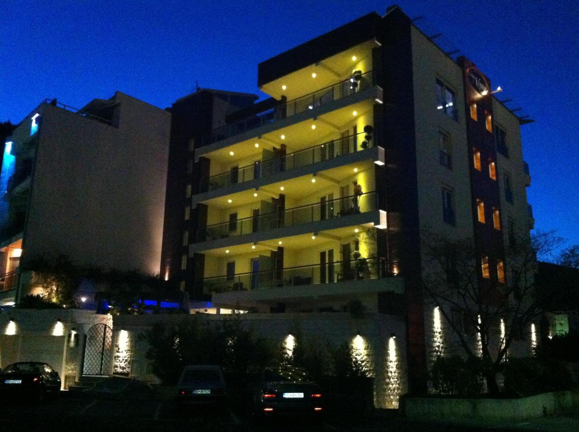 Apartments M Palace Будва Екстериор снимка